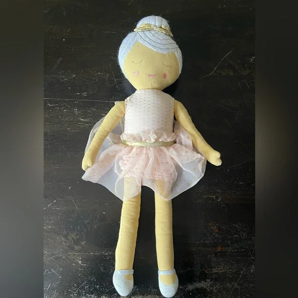 Sleeping ballerina toy - Picture 2 of 3